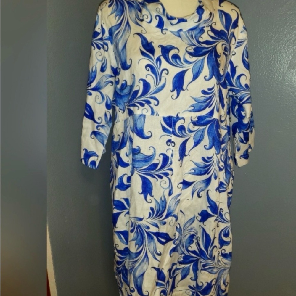 100% Italian Linen Roma Blue and White Swirl-Print Asymmetrical Dress